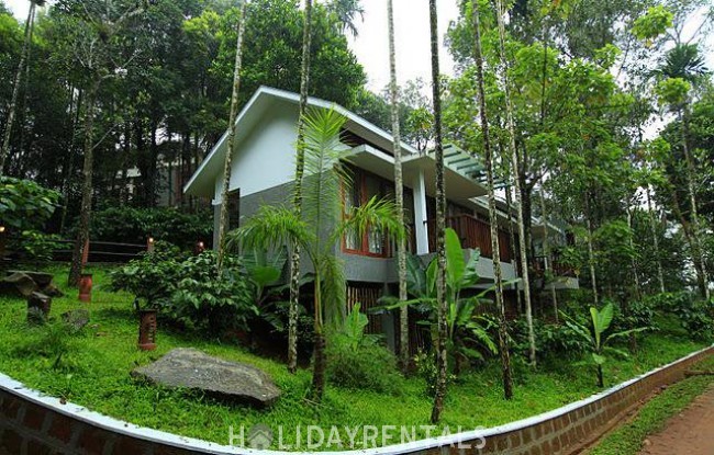 Lake View Holiday Stay, Wayanad