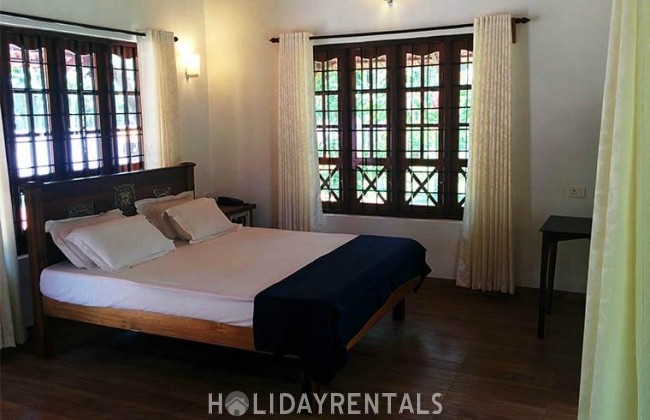 Lake View Holiday Home, Alleppey