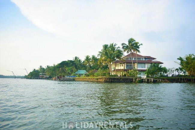 Lake View Holiday Stay, Kochi