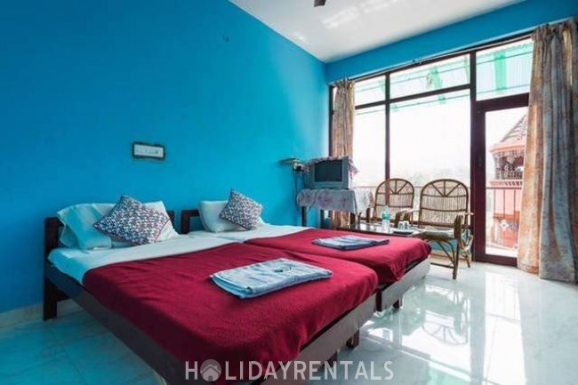 Stay Near Thekkady Lake, Idukki