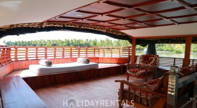 7 Bedroom Houseboat, Kottayam