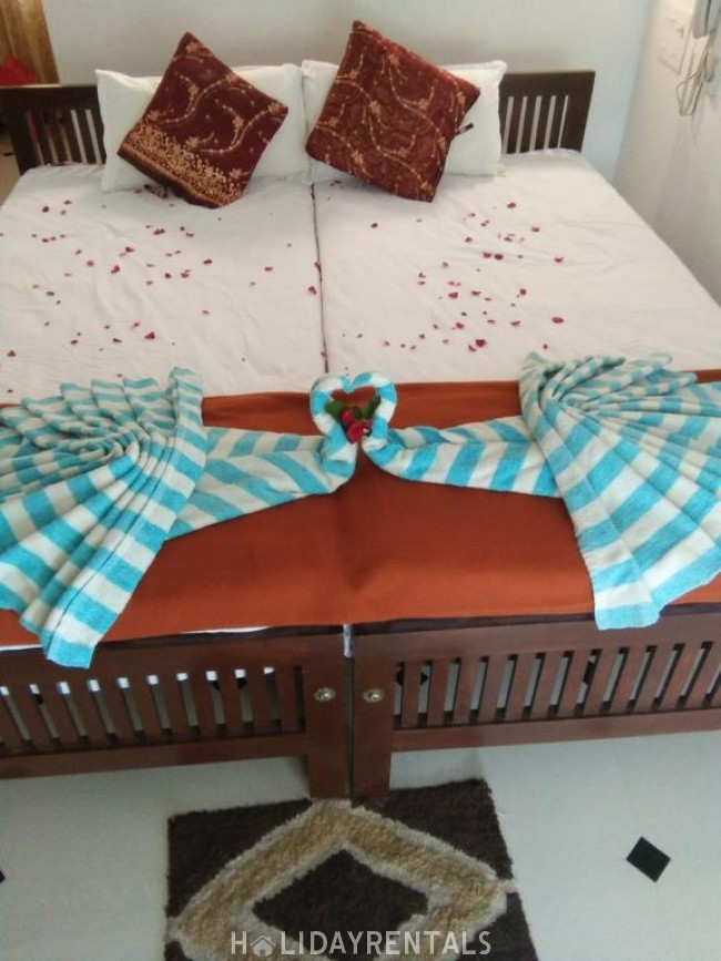 Seashore Holiday Stay, Kochi