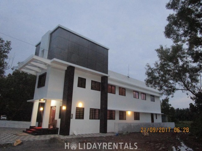 Backwater Frontage Stay, Kasargod