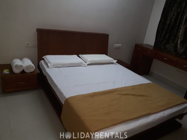 Stay Near Trivandrum Club, Trivandrum