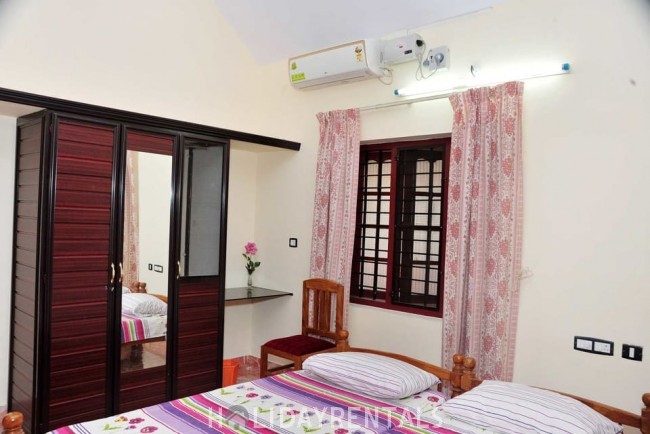 Holiday Home in Pathanamthitta, Pathanamthitta