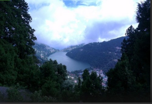 The Fair Light Trails  Bungalow, Nainital