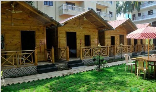 Lavish Wooden Cottages in Candolim, Candolim