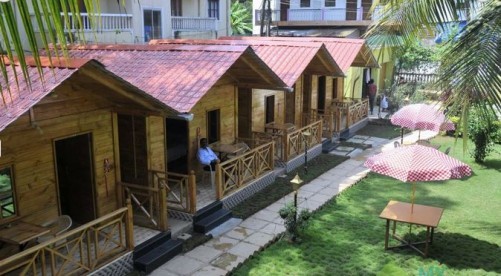 Lavish Wooden Cottages in Candolim, Candolim